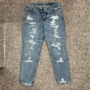 H&M distressed boyfriend low waist cropped jeans